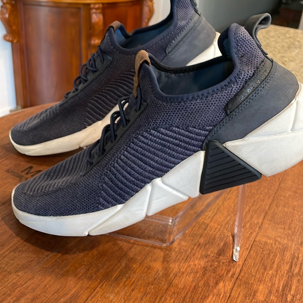 Mark Nason Los Angeles A-line Montara slip-on sneaker. Navy with leather trim.